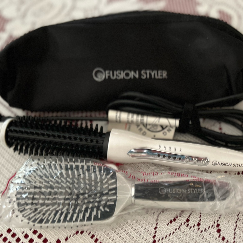 New Fusion Styler Heated Brush